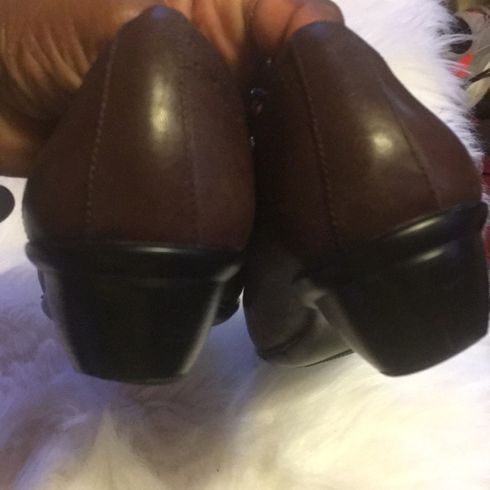 Structured Clark’s - image 4